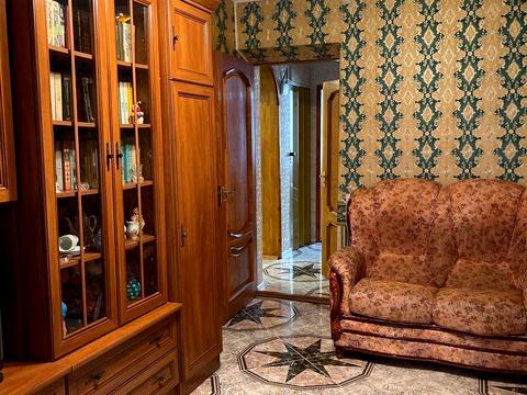 квартира за адресою Івана та Юрія Лип вул. (Гайдара), 74а