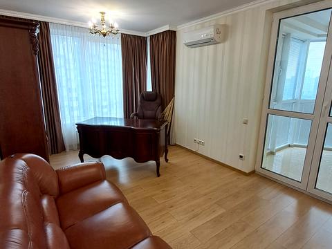 квартира за адресою Миколи Бажана просп., 1-А