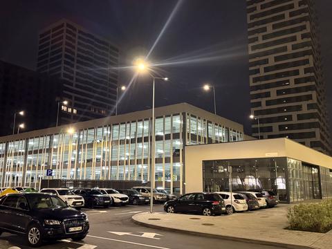 паркоместо по адресу Всеволода Змеенко ул., 32