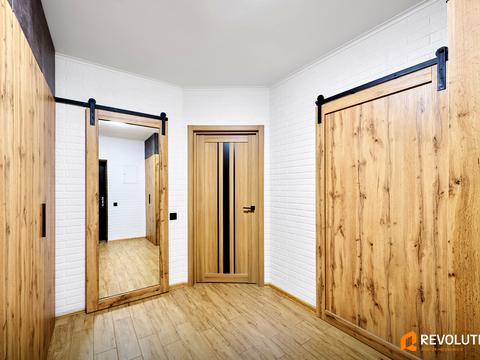 квартира по адресу Радистов ул., 30