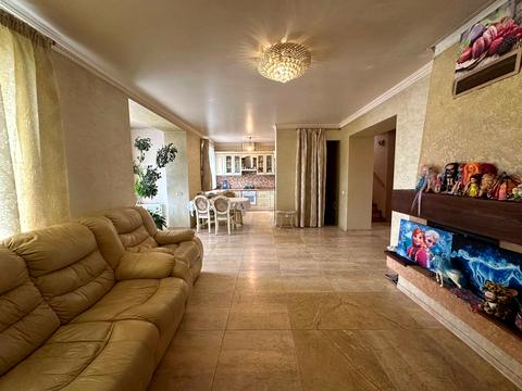 будинок за адресою миру