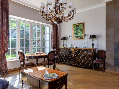 будинок за адресою смт. Козин, Козацька вул.