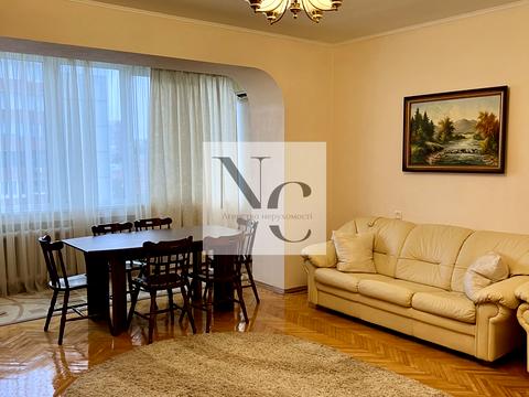 квартира за адресою Старонаводницька вул., 8