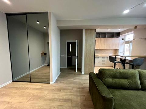 квартира за адресою Німецька вул. (Карла Лібкнехта), 1