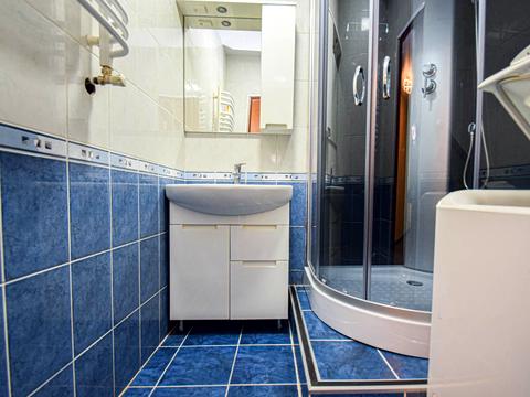 квартира за адресою Тролейбусна вул., 17