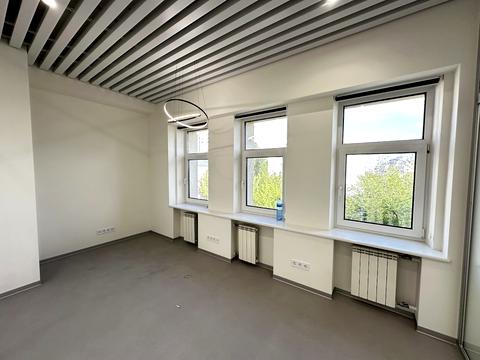 комерційна за адресою Олеся Гончара вул., 35