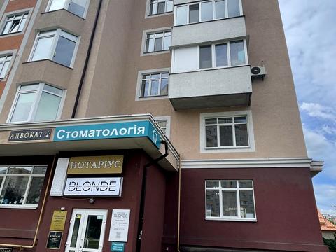 комерційна за адресою Богдана Хмельницького бульв., 19