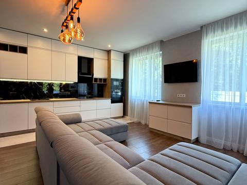 будинок за адресою Ярослава Мудрого вул.