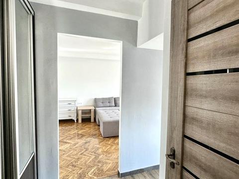 квартира за адресою Саксаганського вул., 88