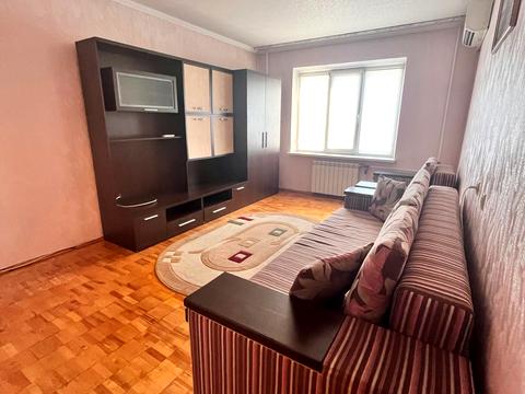 квартира за адресою Оноре де Бальзака вул., 66/21