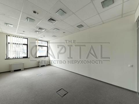 комерційна за адресою Ярославів Вал вул., 23-А