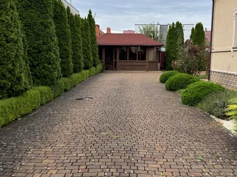 будинок за адресою Якова Штернберга вул.
