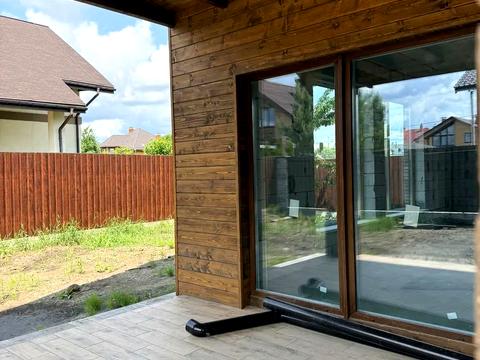 будинок за адресою Юності вул.