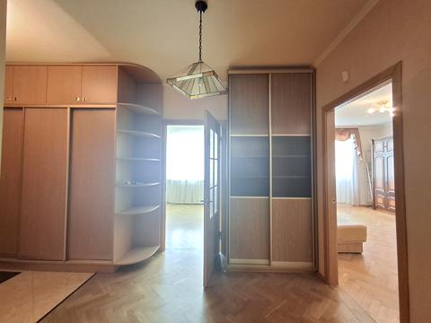 квартира за адресою Предславинська вул., 38