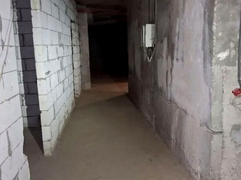 комерційна за адресою Університетська вул., 2-З