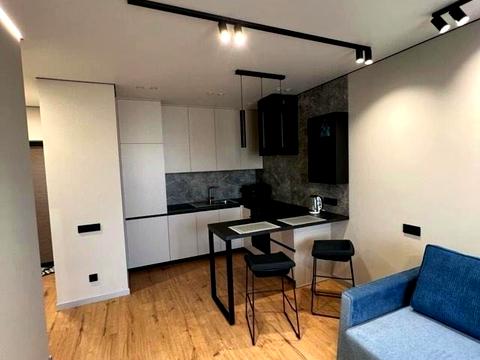 квартира за адресою Салютна вул., 2к16