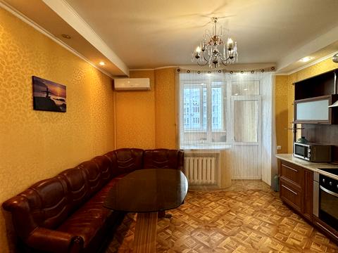 квартира за адресою Миколи Бажана просп., 10