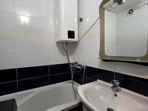 квартира за адресою Тетяни Яблонської вул., 1