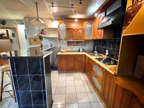 квартира за адресою Любарського вул. (Білостоцького), 82
