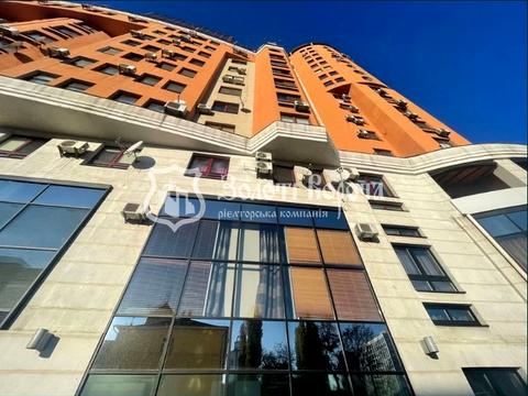 квартира за адресою Шота Руставелі вул., 44