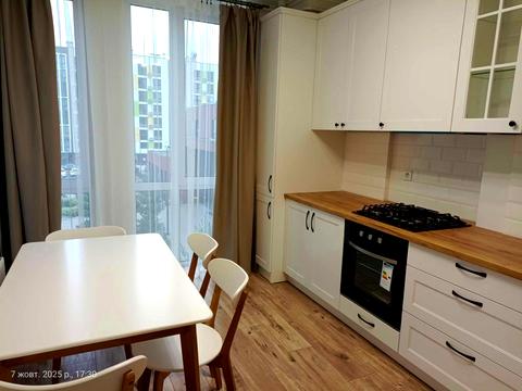 квартира по адресу Угорская ул., 12