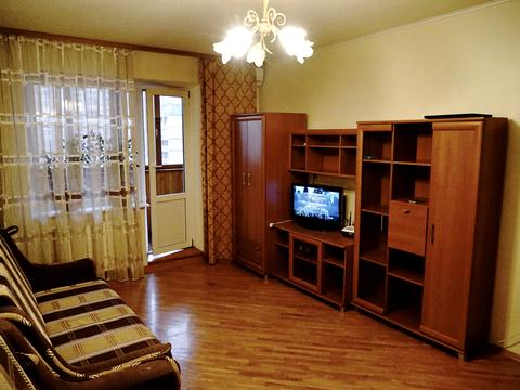 квартира за адресою . Анни Ахматової, 15