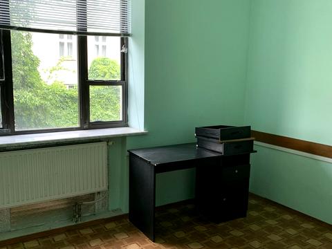 коммерческая по адресу Городоцька, 179