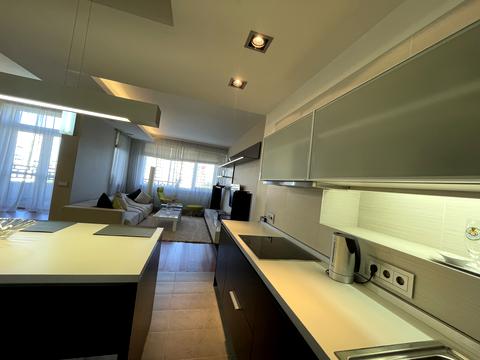 квартира за адресою Старонаводницька вул., 13