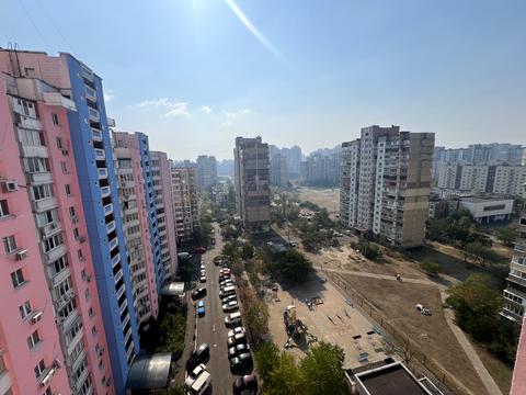 квартира по адресу Червоной Калины просп. (Владимира Маяковского), 91-В