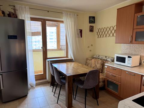 квартира за адресою Михайла Гришка вул., 8