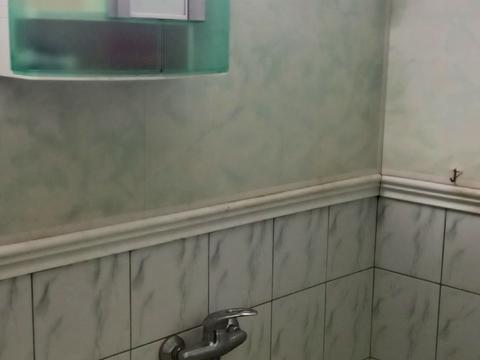 квартира за адресою Михайла Лушпи просп., 49