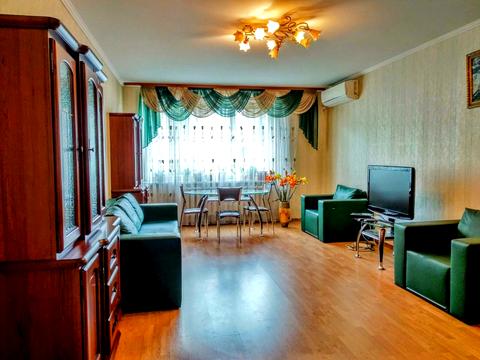 квартира по адресу Голосеевский просп. (40-летия Октября), 68