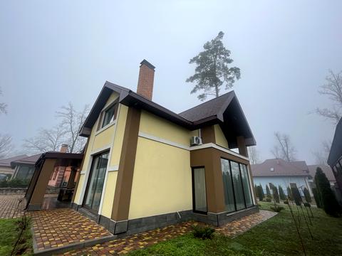 будинок за адресою Дачна, 32