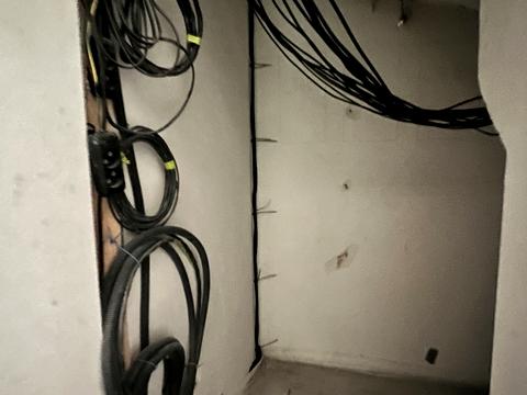 будинок за адресою Олекси Тихого пров., 2 к1