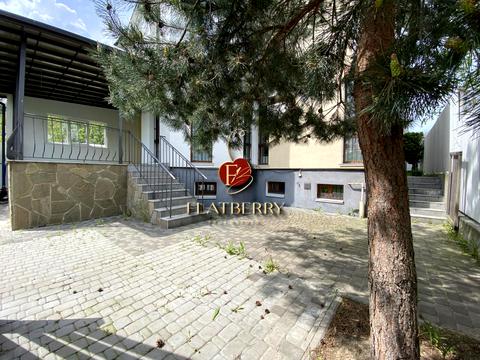 будинок за адресою Стратегічне шосе (Науки), 48