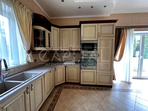 будинок за адресою Зоряна