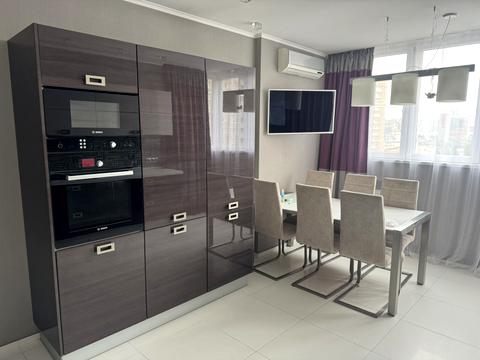 квартира по адресу Голосеевская ул., 13