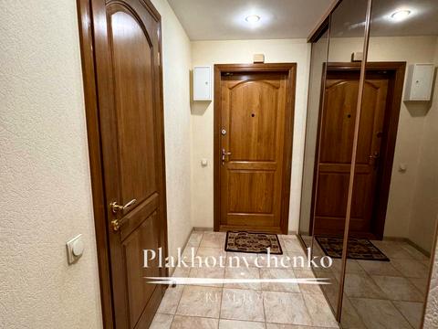 квартира за адресою Менахем-Мендл Шнеєрсона вул. (Мініна), 7