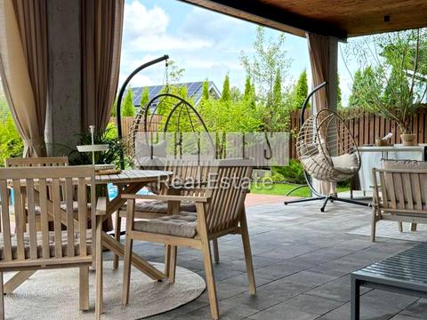 будинок за адресою лобановського