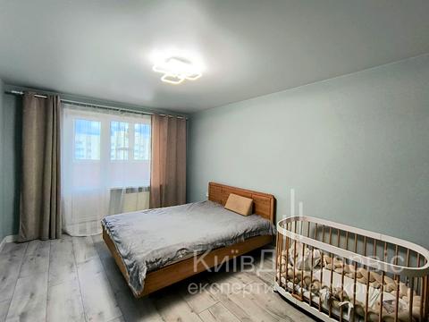 квартира за адресою Сергія Данченка вул., 5