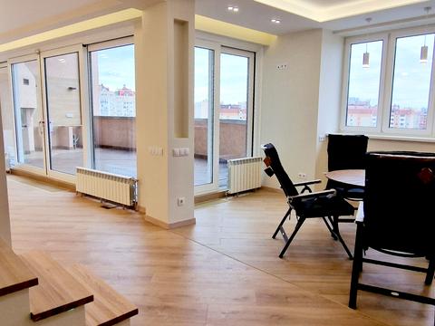 квартира за адресою Дніпровська набережна вул., 19-А