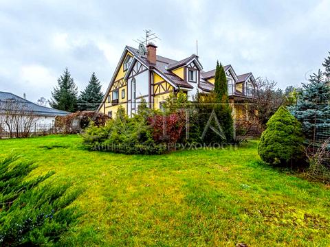 будинок за адресою Луговий пров.