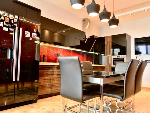 квартира за адресою Дніпровська набережна вул., 14-А