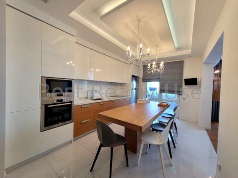 квартира по адресу Драгоманова ул., 40-Е