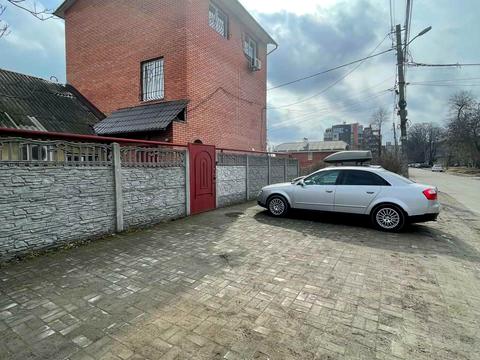 комерційна за адресою Січових Стрільців вул. (Артема), 127