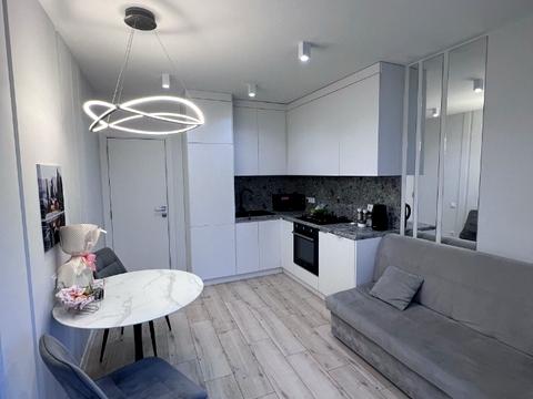 квартира по адресу Каменецкая ул., 105