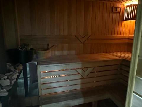 будинок за адресою Луговська вул., 120