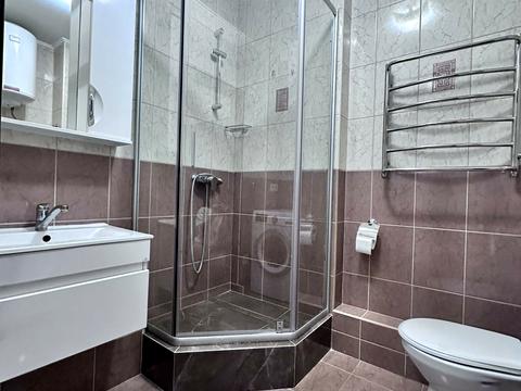 квартира за адресою Регенераторна вул., 4