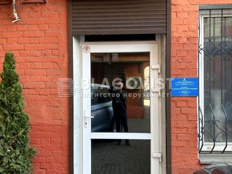 комерційна за адресою Нижній Вал вул., 35