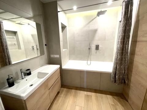 квартира за адресою Професорська вул., 18